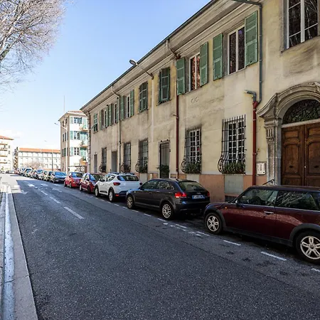 Quiet 1 Bdr At Port Lägenhet Nice