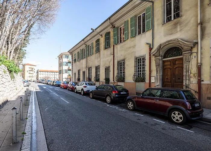 Quiet 1 Bdr At Port Apartament Nicea